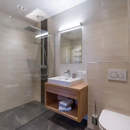 Baderer Apart Stumm Exterior foto